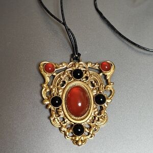 Rare Andrew Spingarn NY Gripoix Glass Pendant Necklace